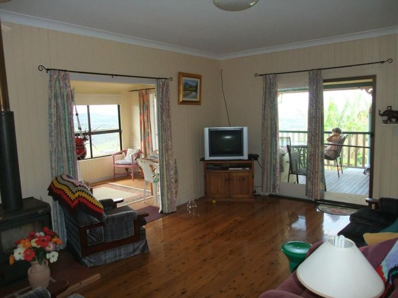 Dugandan QLD 4310