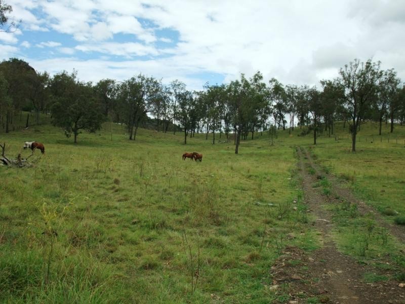 Croftby QLD 4310