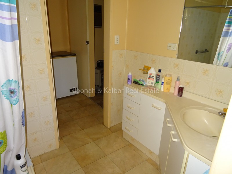 14 Phillip St, Aratula QLD 4309