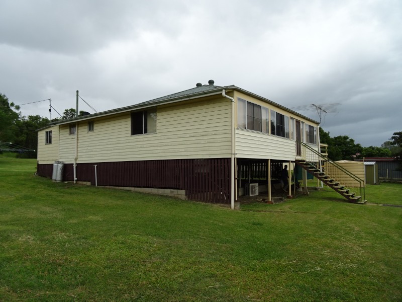 14 Phillip St, Aratula QLD 4309