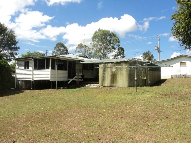 Dugandan QLD 4310