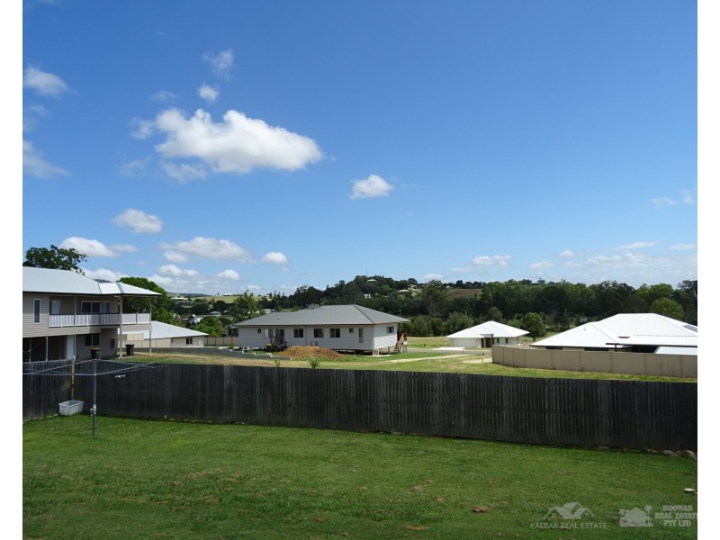 6 Mahogany Ct, Dugandan QLD 4310