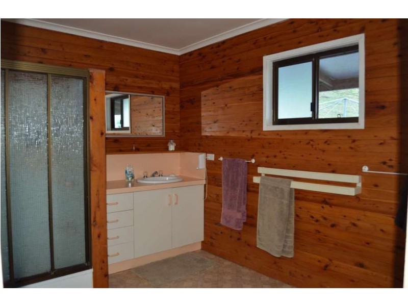 637 Greenhills Road, Cannon Creek QLD 4310