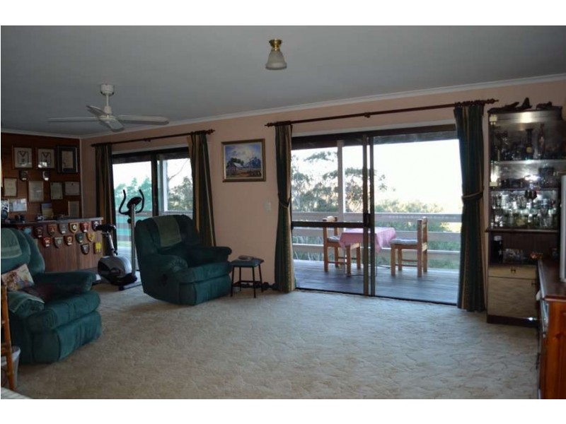 637 Greenhills Road, Cannon Creek QLD 4310