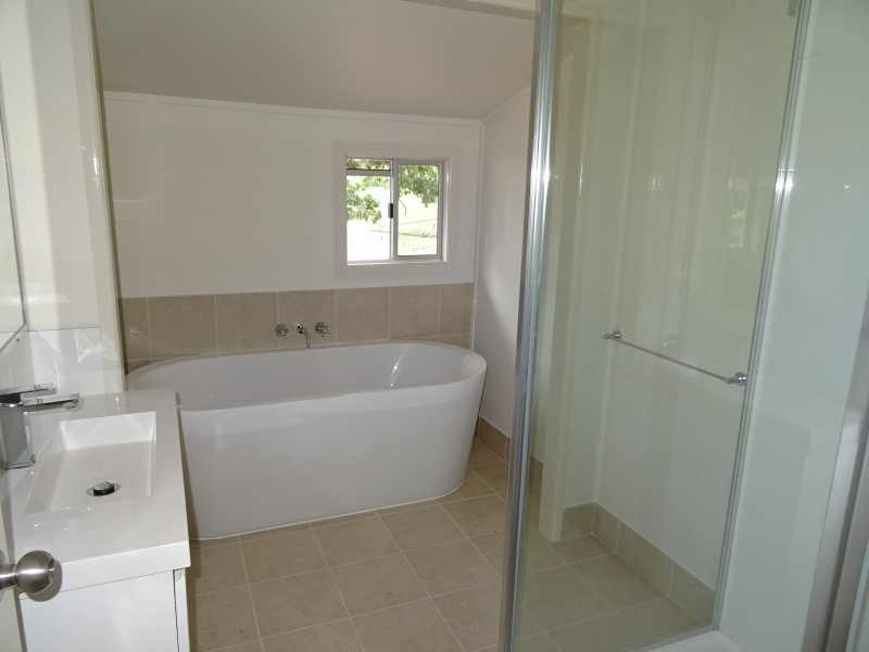 15 East St, Boonah QLD 4310