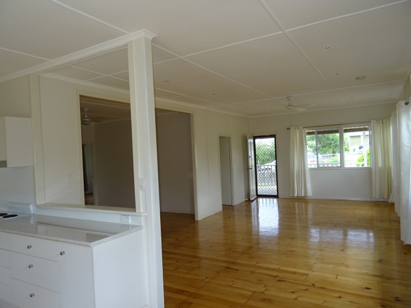 15 East St, Boonah QLD 4310