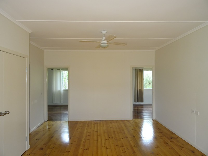 15 East St, Boonah QLD 4310