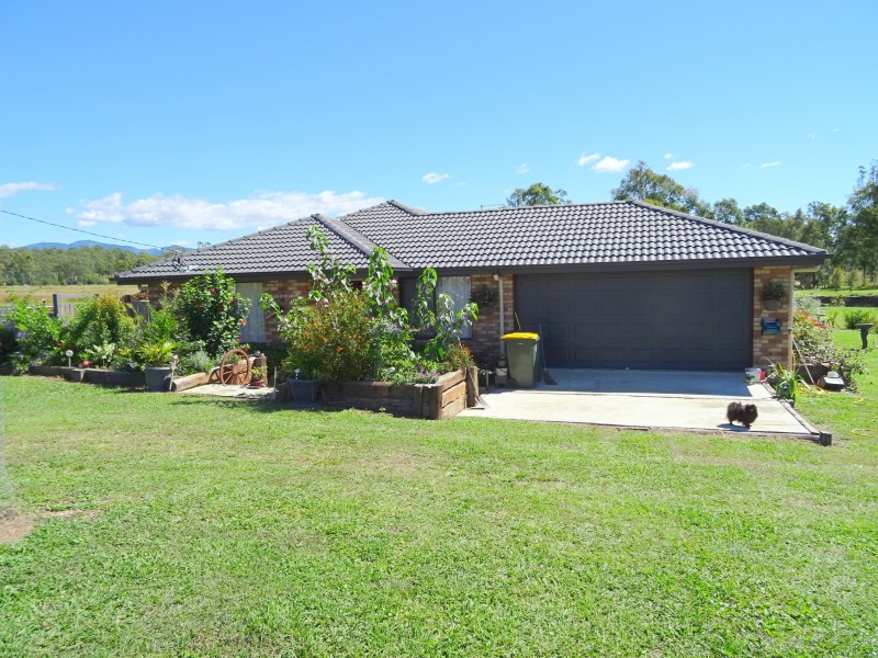 8 Hughes Court, Aratula QLD 4309