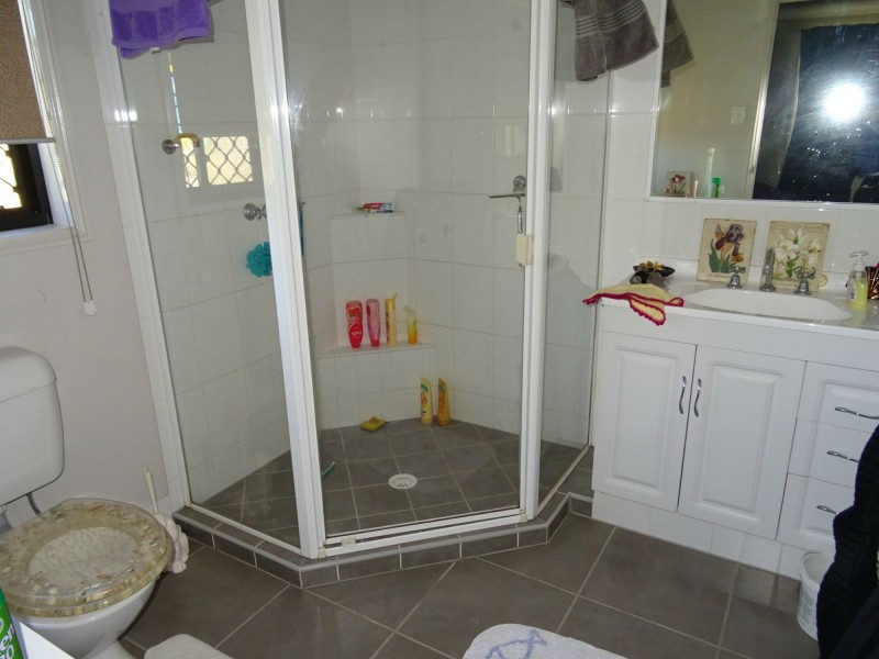 8 Hughes Court, Aratula QLD 4309