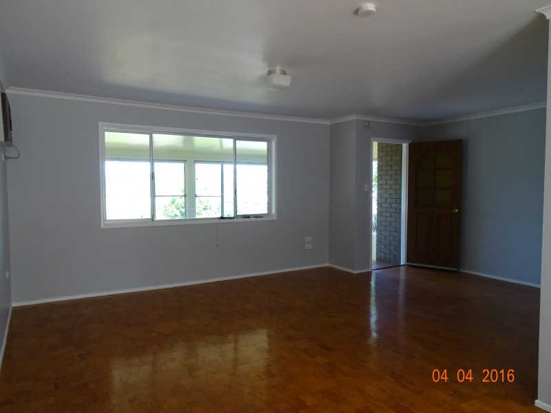 Dugandan QLD 4310
