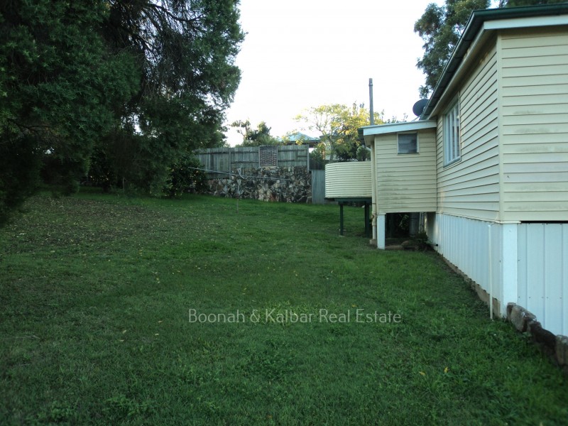 8 Leonard Street, Boonah QLD 4310