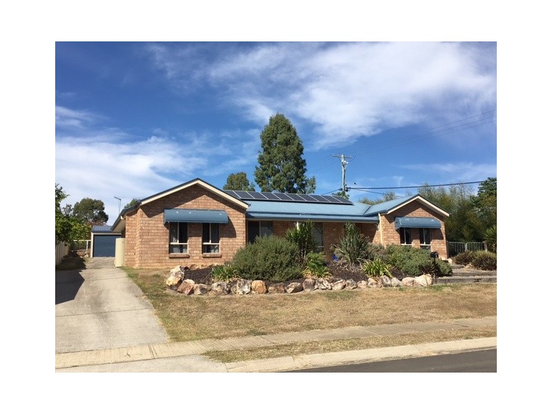 2 Woodfull Street, Dugandan QLD 4310