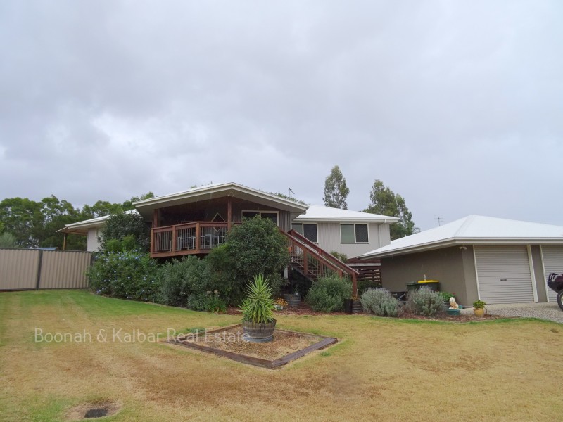 5 Woodfull St, Dugandan QLD 4310