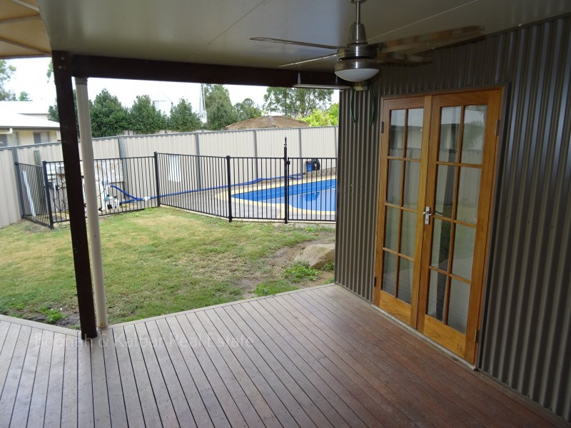 5 Woodfull St, Dugandan QLD 4310