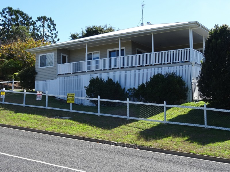 17 Mountview Close, Dugandan QLD 4310