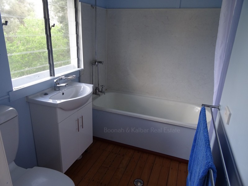 6 Mclauchlan St, Boonah QLD 4310