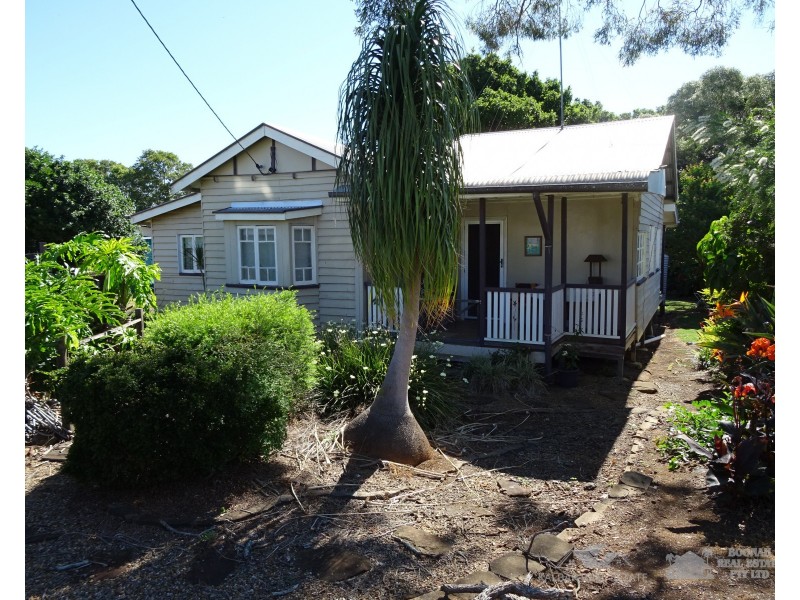 79 George St, Kalbar QLD 4309