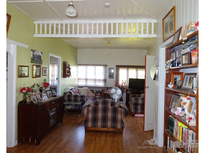 79 George St, Kalbar QLD 4309