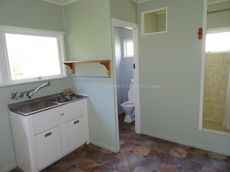 33 Coronation Dr, Boonah QLD 4310