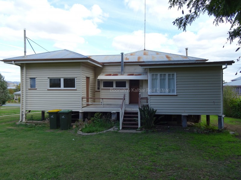 33 Coronation Dr, Boonah QLD 4310