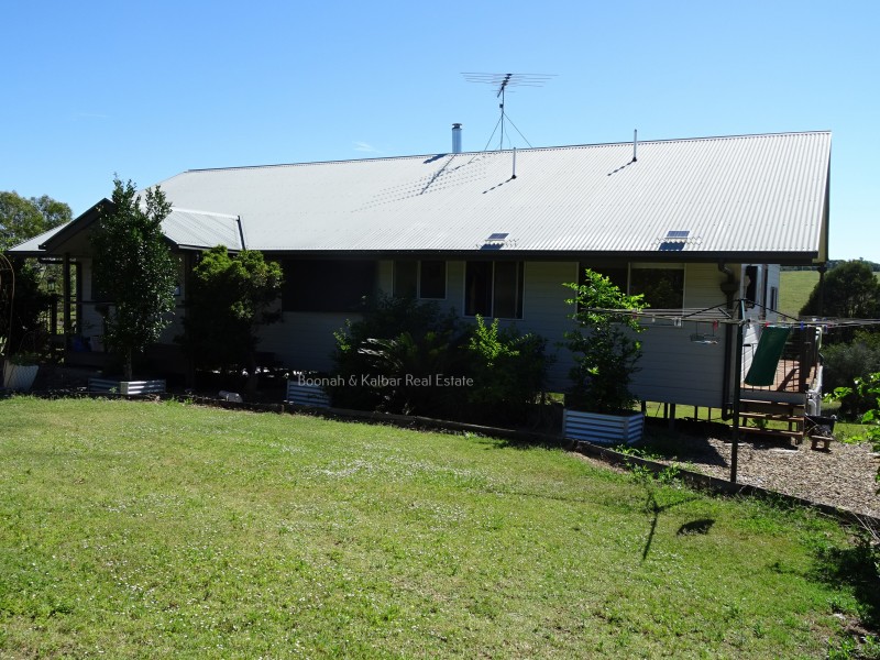 6 Charles Street, Kalbar QLD 4309