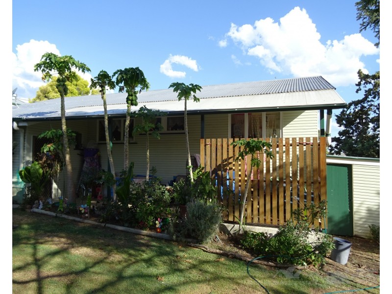 49 Coronation Dr, Boonah QLD 4310