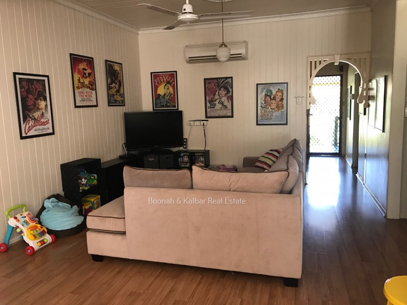 15 Davies Street, Kalbar QLD 4309