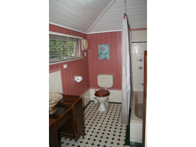 15 Davies Street, Kalbar QLD 4309