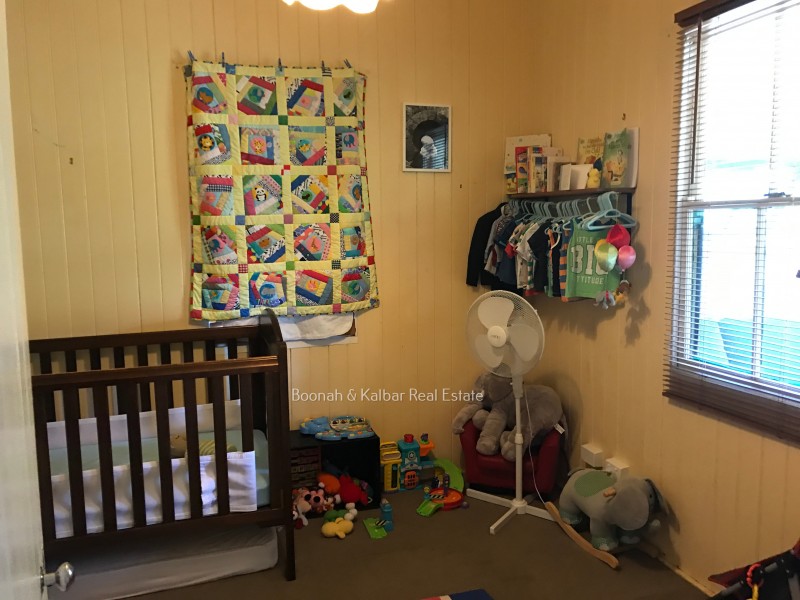 15 Davies Street, Kalbar QLD 4309