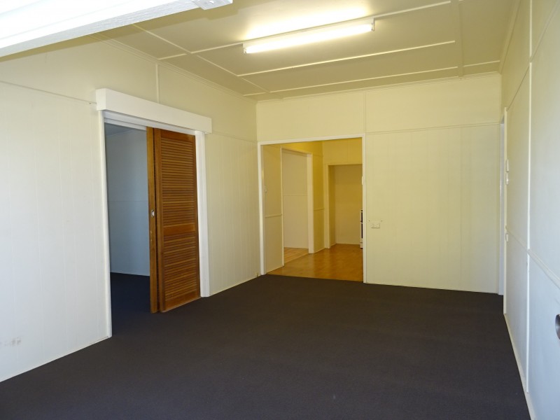 Silkstone QLD 4304