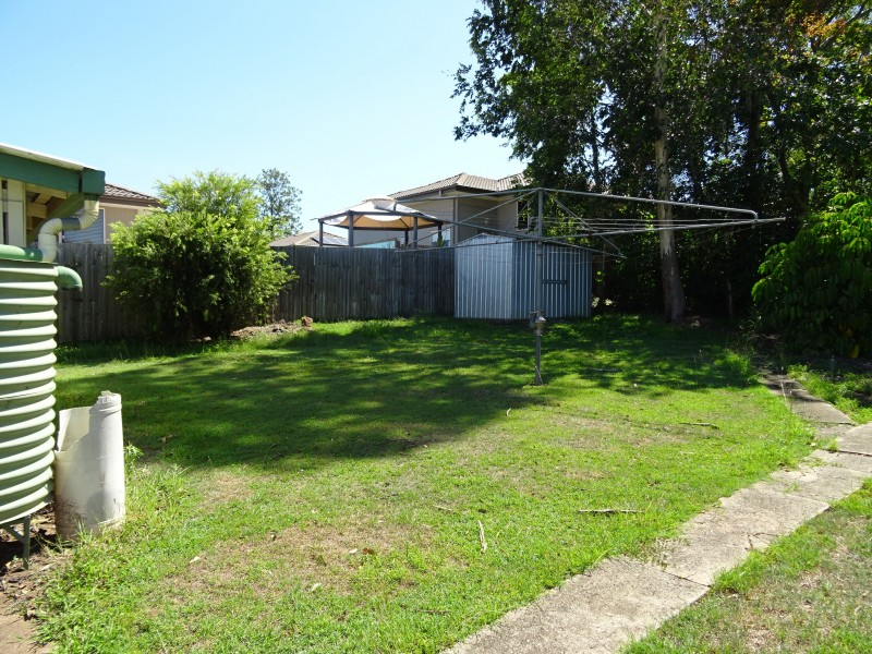 Silkstone QLD 4304