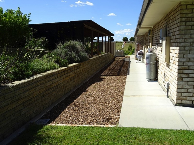 7 Braeside Court, Boonah QLD 4310