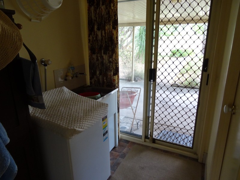 14 Roland Court, Peak Crossing QLD 4306