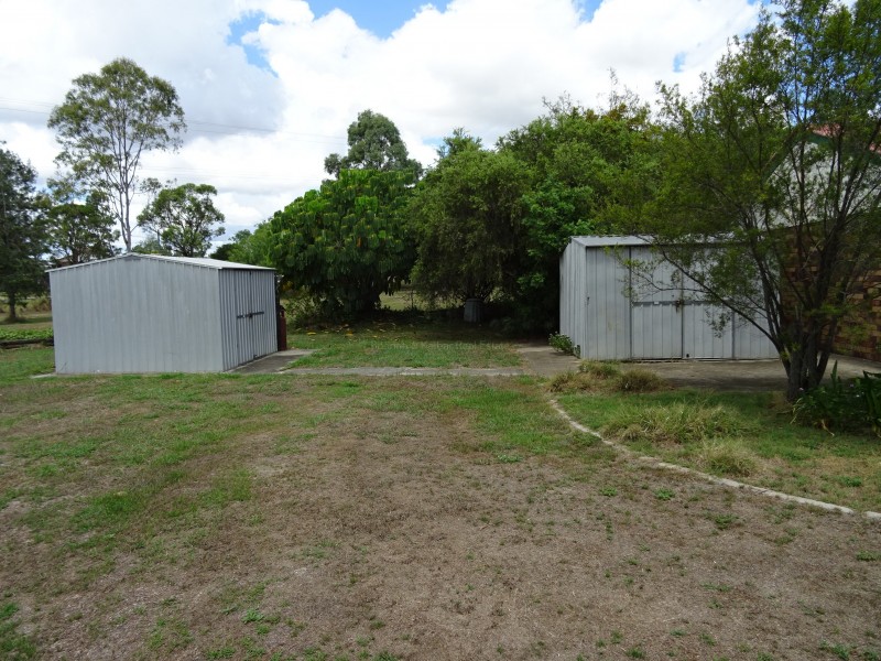 14 Roland Court, Peak Crossing QLD 4306