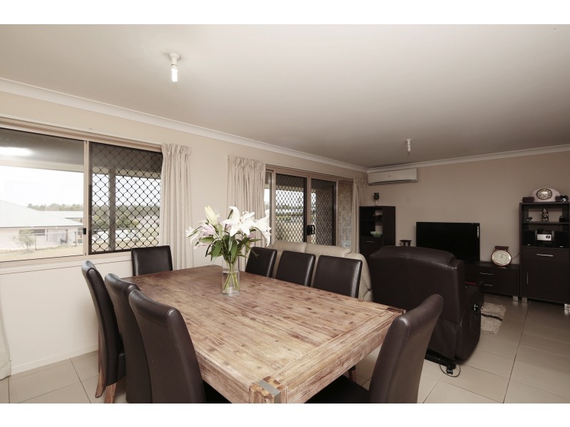 6 Miles Ct, Harrisville QLD 4307