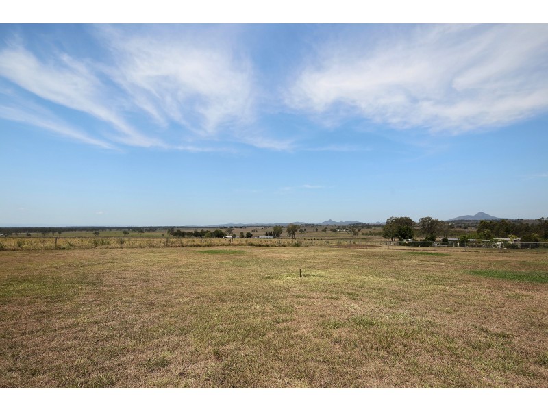 6 Miles Ct, Harrisville QLD 4307
