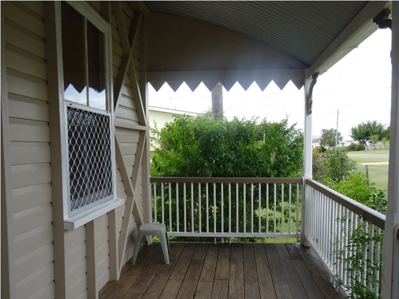 8 George Street, Boonah QLD 4310