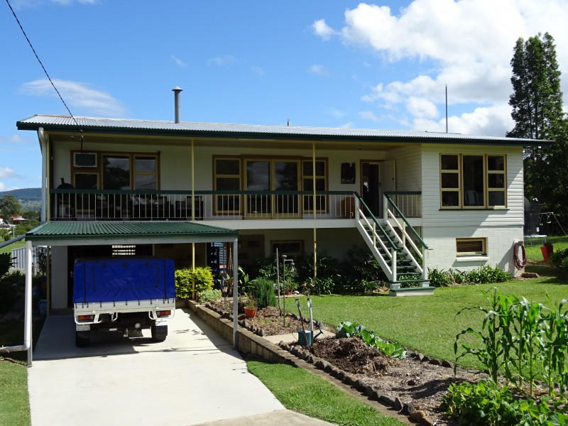 28 Golf Ave, Boonah QLD 4310