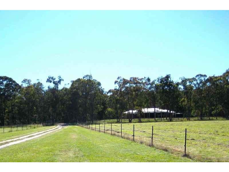 3 Mcgrath Lane, Applethorpe QLD 4378