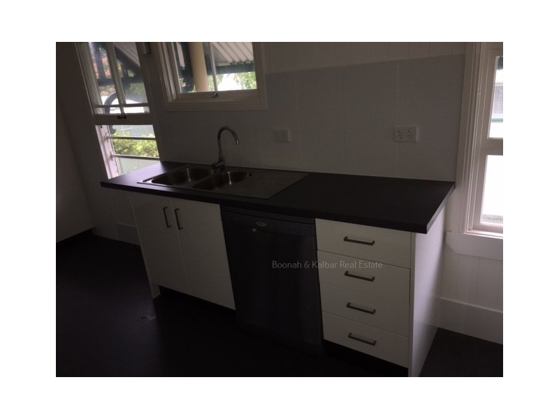 6 Mary St, Boonah QLD 4310