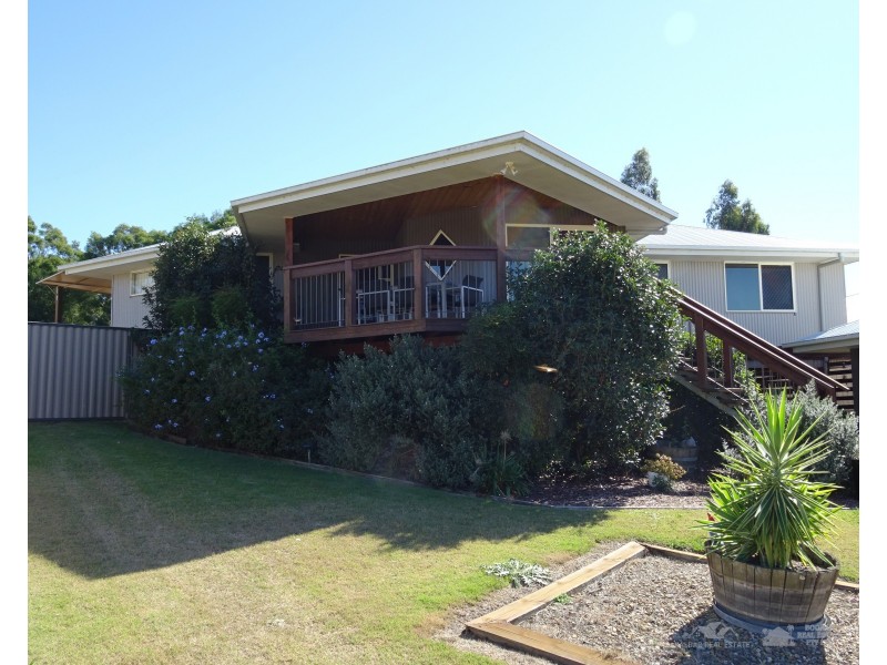 5 Woodfull St, Dugandan QLD 4310