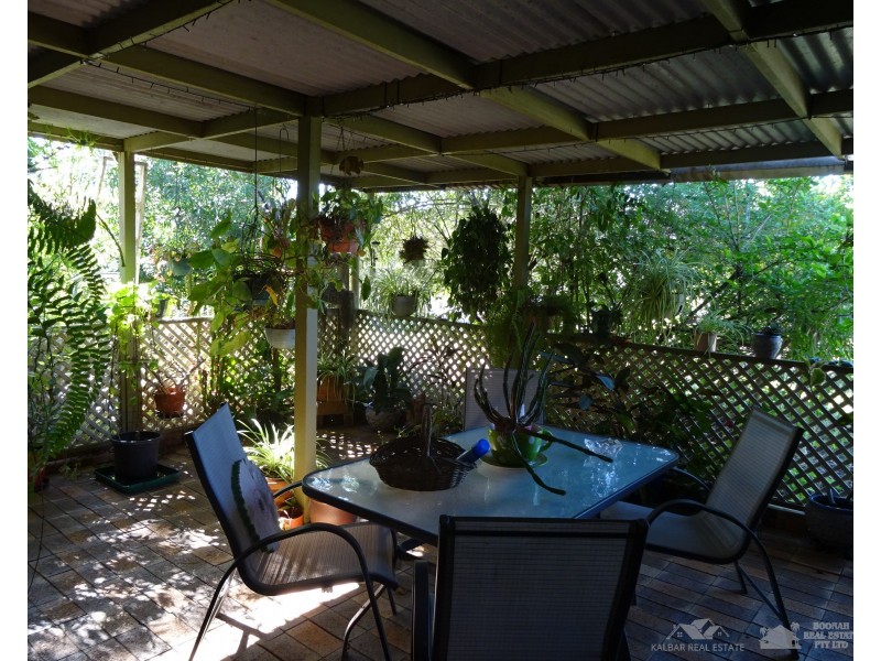 18 Adam Dr, Aratula QLD 4309