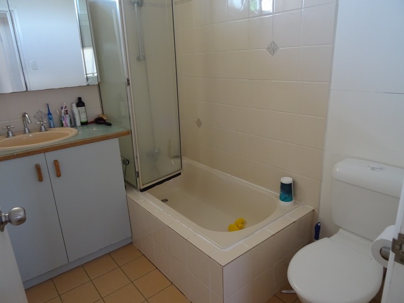 6 Edward St, Kalbar QLD 4309