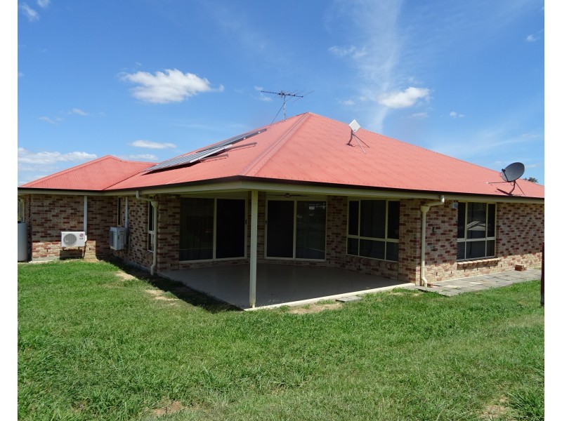 19 Stacey Dr, Boonah QLD 4310