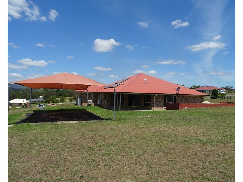 19 Stacey Dr, Boonah QLD 4310