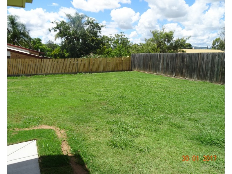 5 Cheltenham Street, Boonah QLD 4310