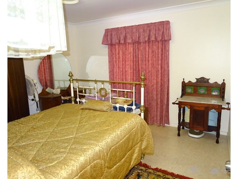 72 Muller Rd, Fassifern QLD 4309