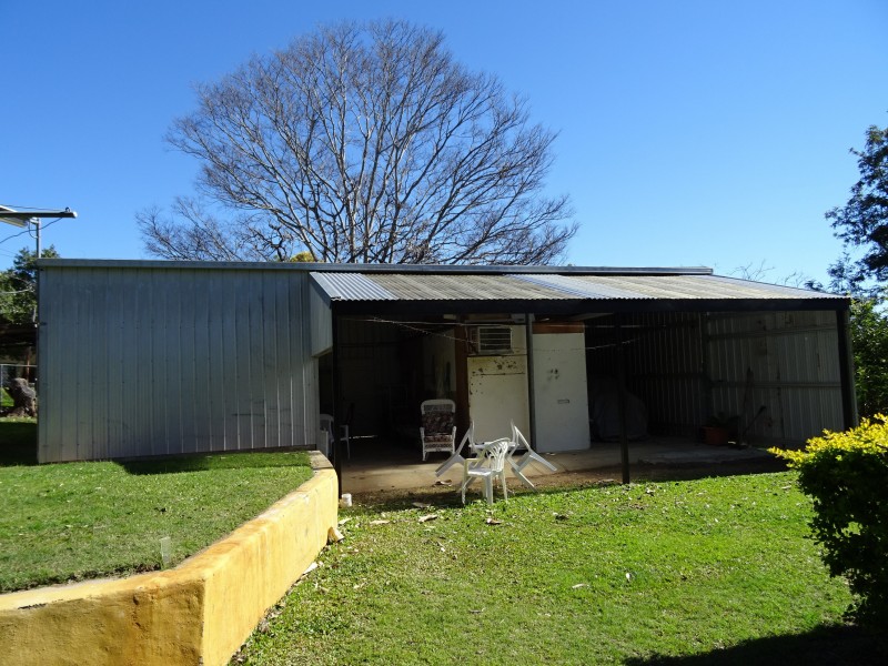 8 Athol Tce, Boonah QLD 4310