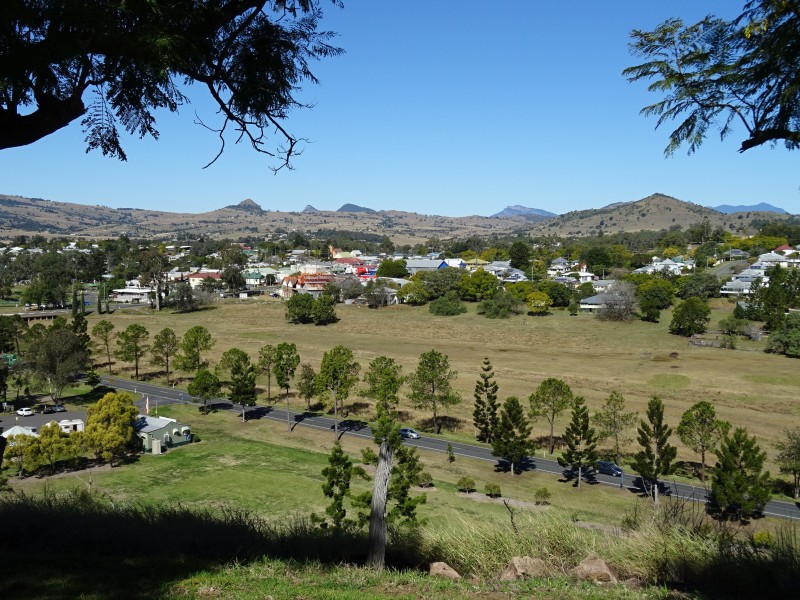 8 Athol Tce, Boonah QLD 4310