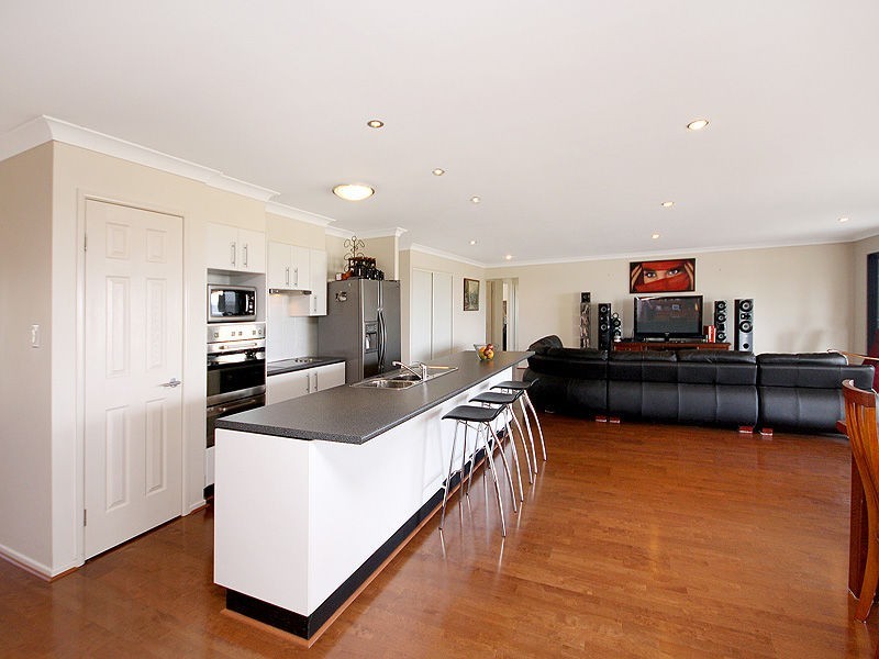 239 Hawkins Rd, Coulson QLD 4310